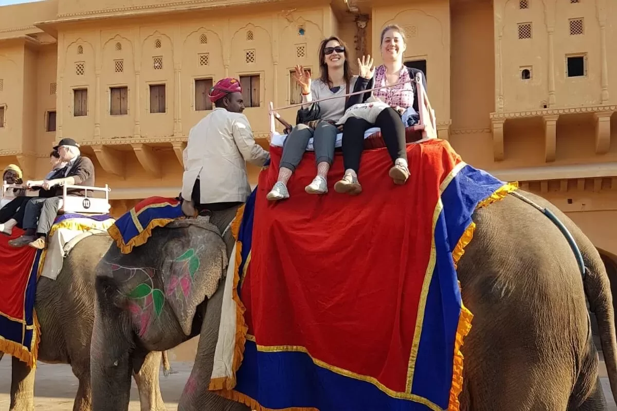 Taj and Royals - An Agra and Jaipur's Tour