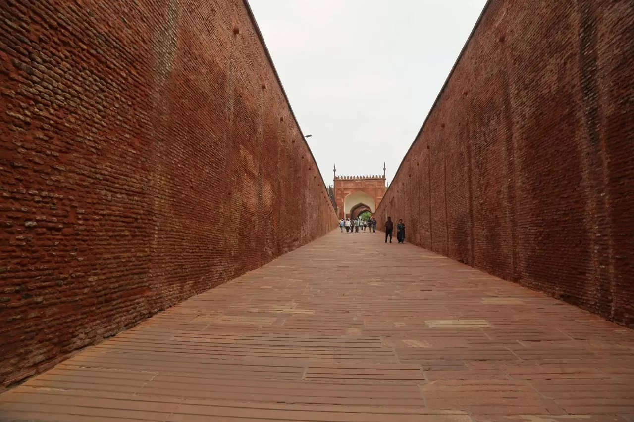 Taj and Beyond | Highlights of Agra Tour